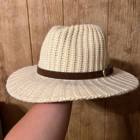 Cream Hat with Brown Belt - Picture 3 of 4
